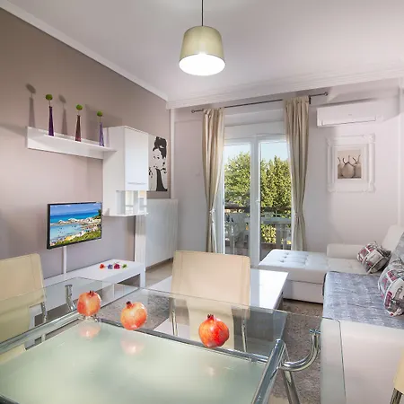 Apartman Michalis Polígirosz