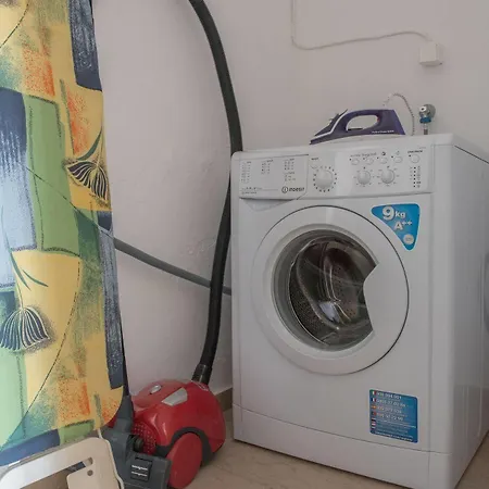 Michalis Polígirosz