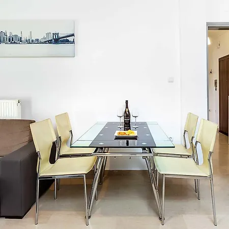 Apartment Michalis *
