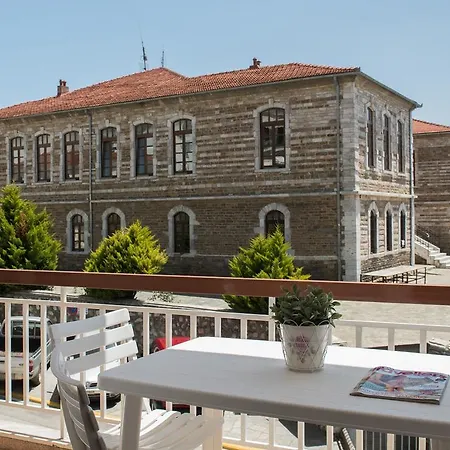 Apartment Michalis *