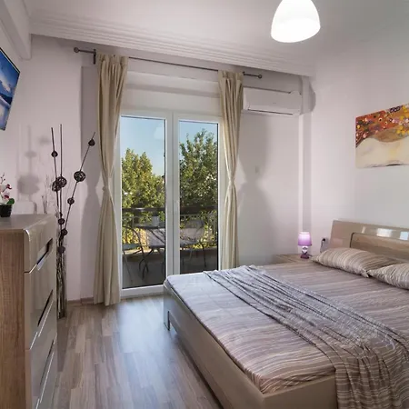 Michalis Apartament Polýgyros